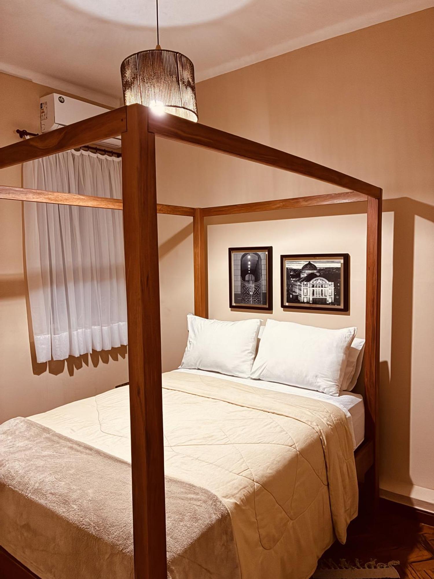 Quarto Duplo